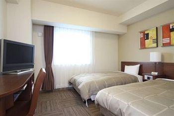 Hotel Route-inn Kencho-mae