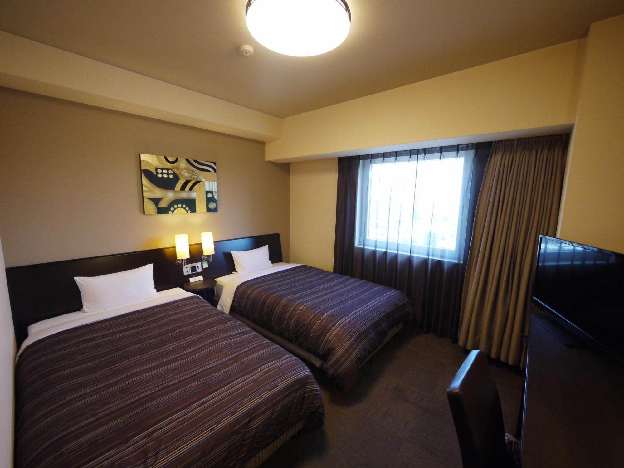 Route-inn Mito Kencho-mae